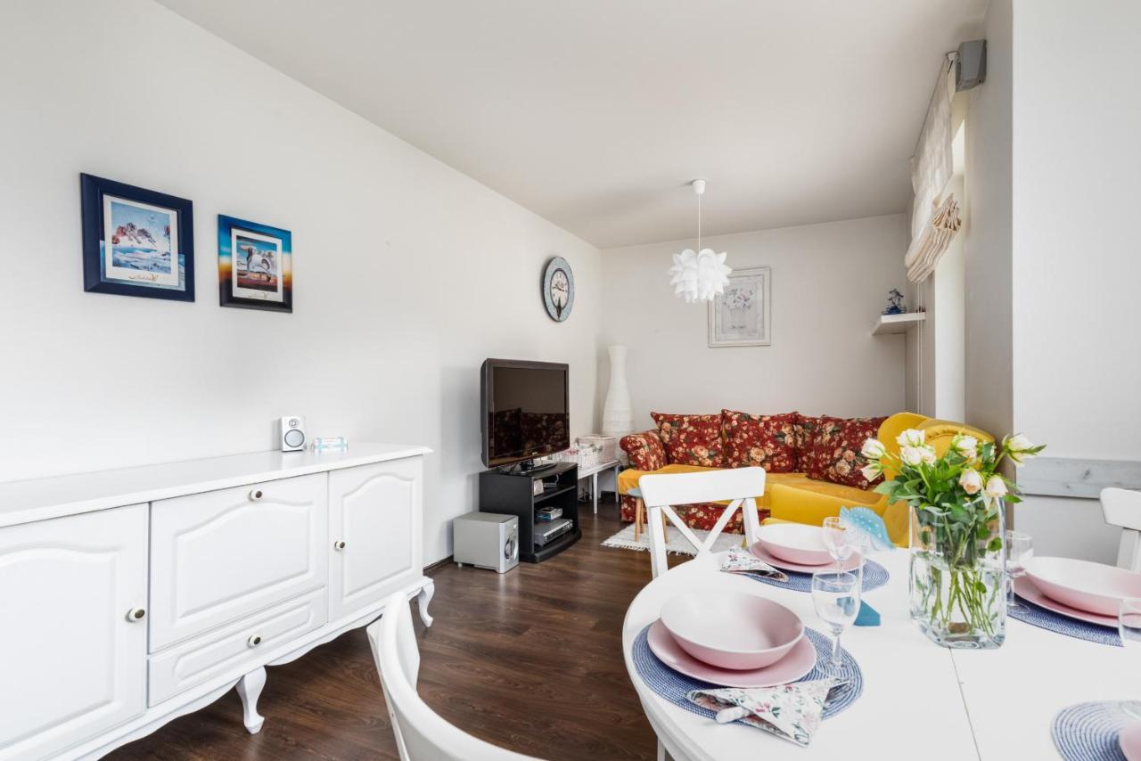 4Star Hotel With Pool - Pet-Friendly Apartment By Noclegi Renters Kolobrzeg Bagian luar foto