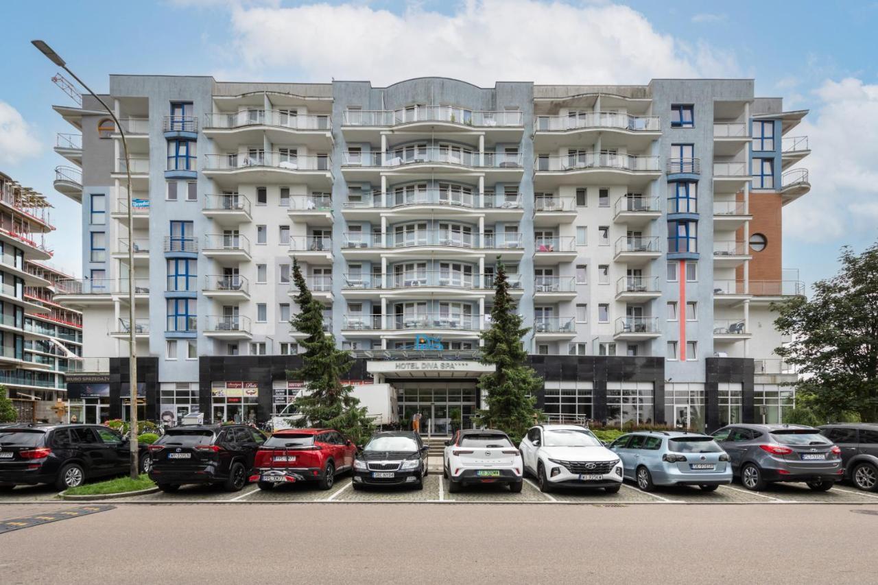 4Star Hotel With Pool - Pet-Friendly Apartment By Noclegi Renters Kolobrzeg Bagian luar foto
