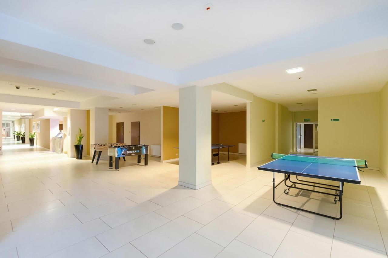 4Star Hotel With Pool - Pet-Friendly Apartment By Noclegi Renters Kolobrzeg Bagian luar foto